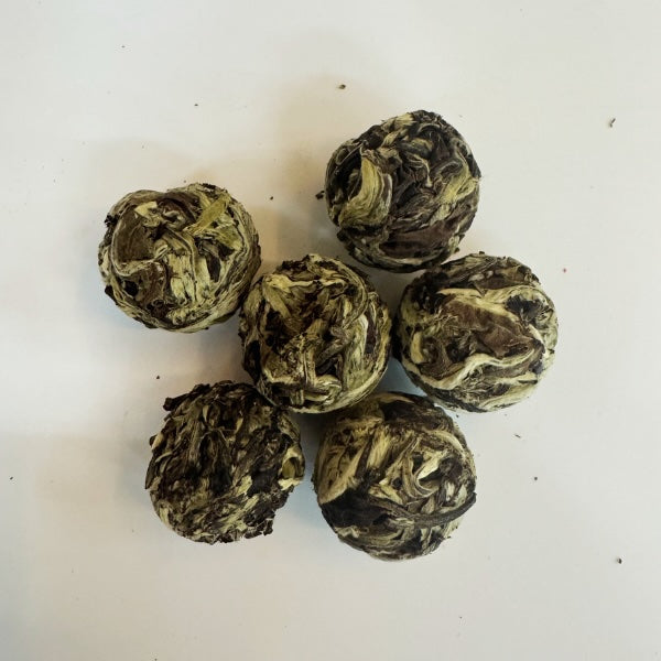 White Dragon Pearls -  Loose Leaf
